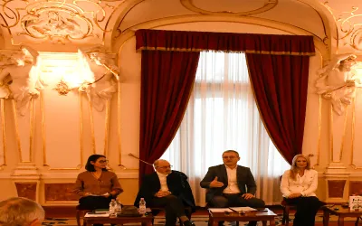 Spectacol aniversar, discuții cu elevii și piese de teatru  de Ziua Culturii Naționale, în Bihor