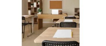 Dotarea spațiilor educaționale începe cu alegeri corecte: mobilier școlar adaptat nevoilor actuale