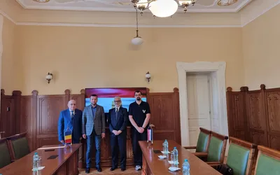 Ambasadorul Egiptului, în vizită la Primăria Oradea