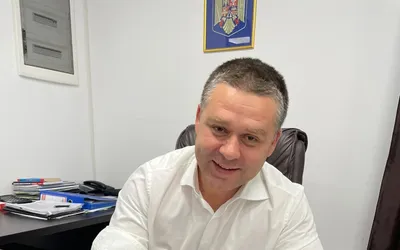 Primarul Ciprian Ciucu a semnat contractul pentru construcția Drumului Valea Largă. Lucrările vor fi gata anul viitor