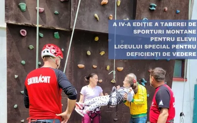 A patra ediție a taberei de sporturi montane pentru elevii Liceului Special pentru Deficienți de Vedere