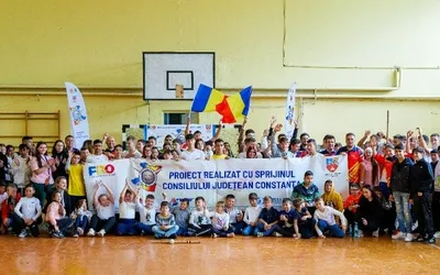 Caravana Redescoperă Oina a pornit la drum în județul Constanța, în cadrul unui proiect realizat de Federația Română de Oină cu sprijinul Consiliul Județean Constanța