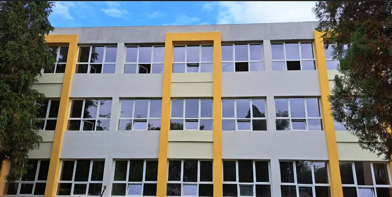 Lucrările de reabilitare și modernizare a Școlii Generale nr. 5 de pe strada Scărișoara avansează!