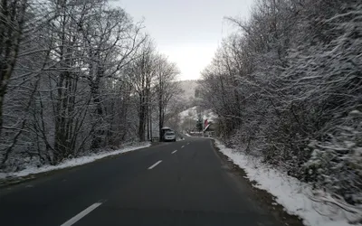 Acțiuni de prevenire și combatere a poleiului pe drumurile județene