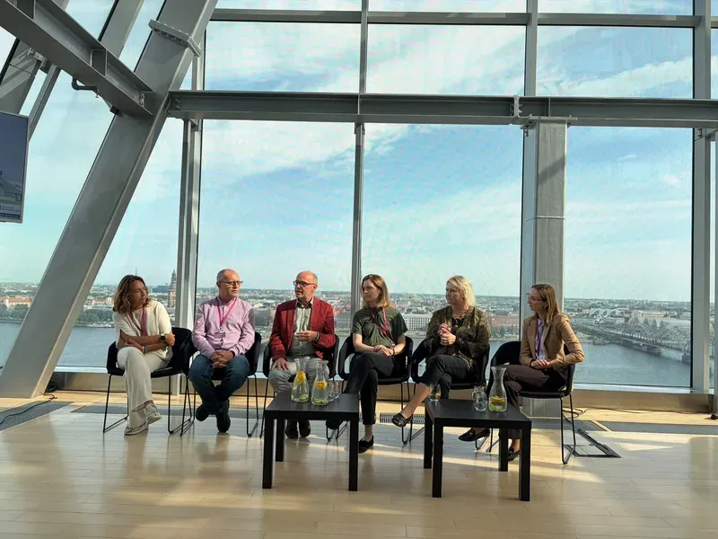 Consiliul Județean Brașov a participat la vizita de studiu a proiectului Interreg „Digital Skills for Better Public Governance” la Riga