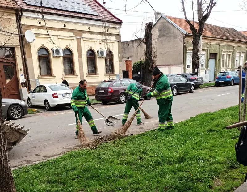 Prima săptămână a campaniei de curățenie de primăvară a vizat  zona centrală a orașului