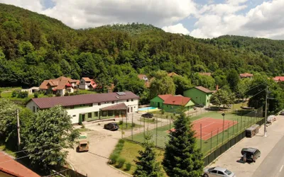 Tabăra de la Moneasa, modernizată și extinsă