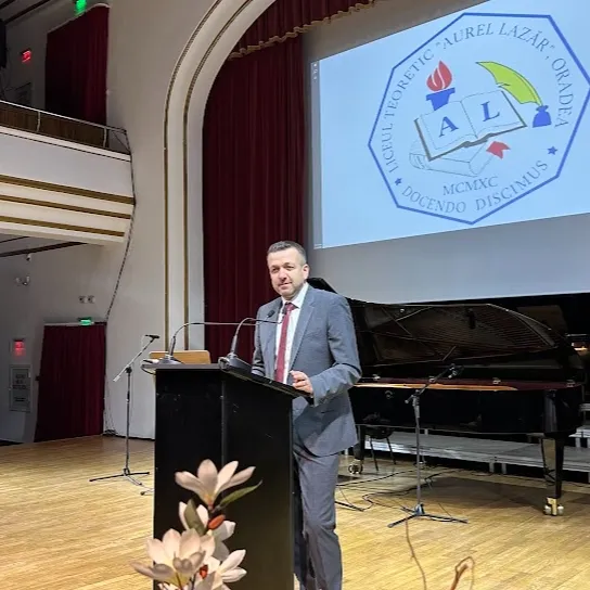 Primarul Florin Birta, fost elev al Liceului „Aurel Lazăr”, a participat la aniversarea a 35 de ani de la înființarea instituției