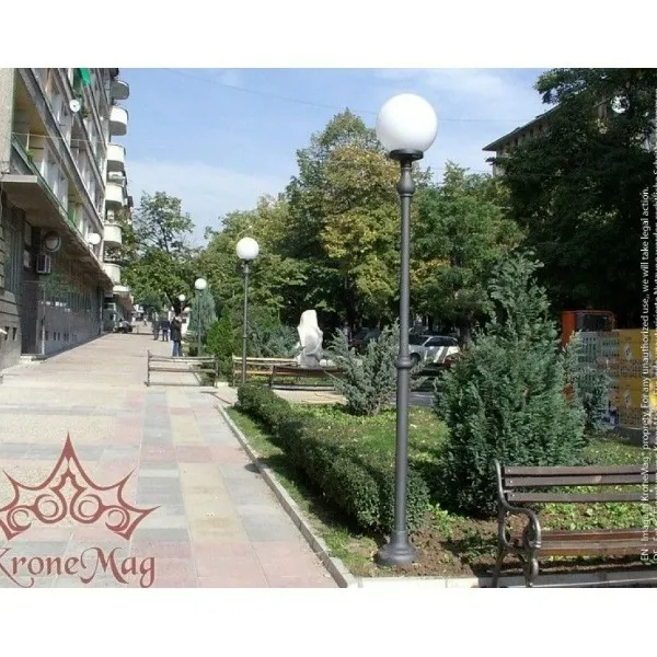 Stalp Iluminat Parc Metalic cu Ornamente Fonta M1302