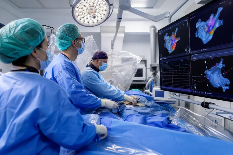 Premieră la SCJU Bihor: cinci proceduri complexe de ablație cardiacă cu reconstrucție 3D (5–6 august 2026)