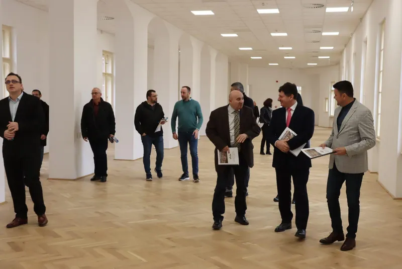 Investiții ample în cultura Aradului au fost prezentate astăzi de Iustin Cionca și de Ionel Bulbuc
