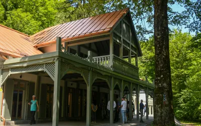 Cabana Vadu Crișului și-a păstrat farmenul istoric. Lucrările de reabilitare au fost finalizate