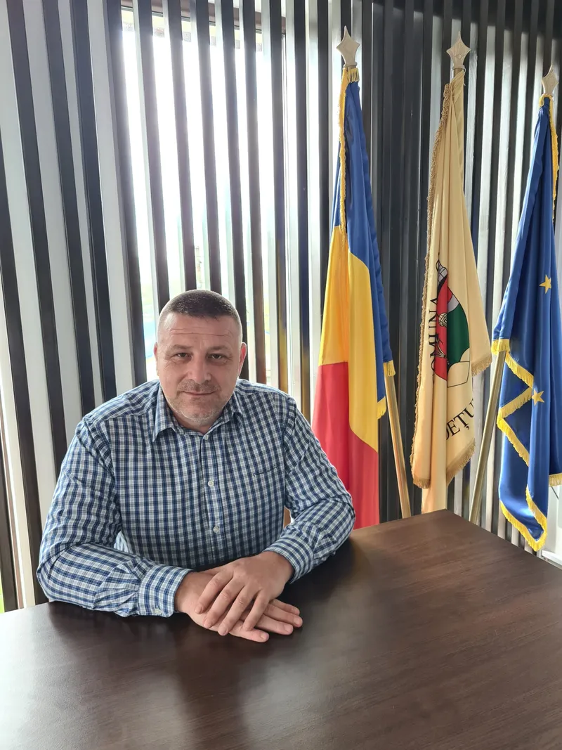 Viziune de primar: Duminică Ioan Bogdan, primarul comunei Oniceni, județul Neamț