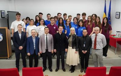 Întâlnire constructivă cu elevii performanți din Sectorul 3!