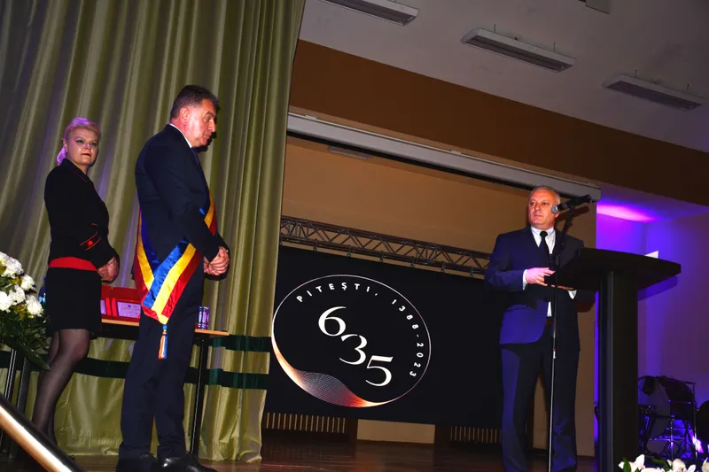 La muți ani, Pitești! La mulți ani, piteșteni! - 635 de ani de la prima atestare documentară