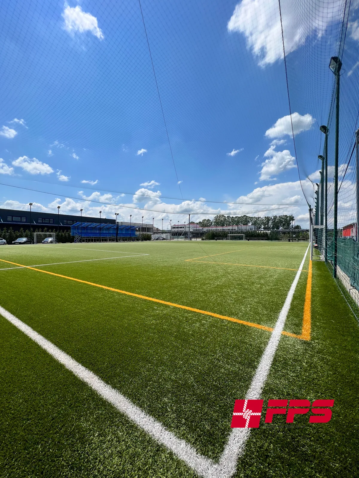 Plasa acoperire teren sport