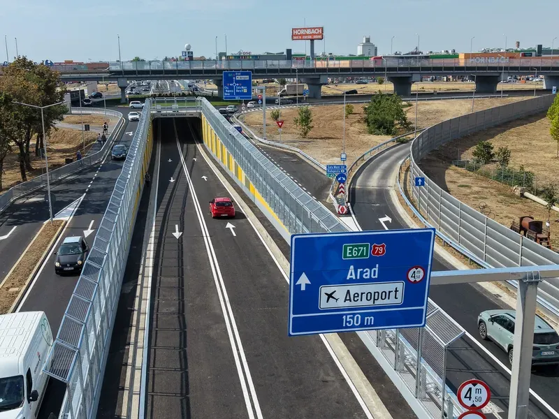 S-a deschis circulația pe cele două pasaje de pe Calea Aradului din Oradea