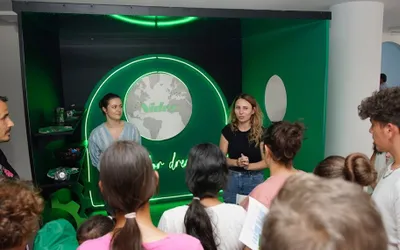 Vizitatori în prima zi  a Porților Deschise la Campusul Oradea