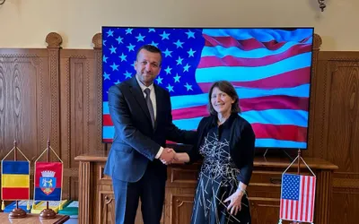 Ambasadorul SUA în România, Kathleen Kavalec, la Primăria  Oradea