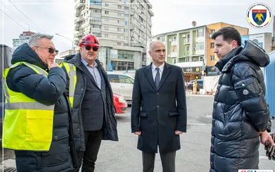 Presedintele CJ Argeș Ion Mînzînă l-a invitat pe prefectul Radu Perianu pe șantierul de la Palatul Administrativ