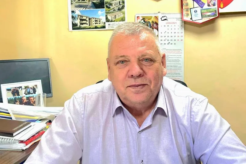 Viziune de Primar: Ion Ciocea construiește viitorul comunei Bustuchin