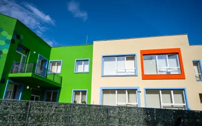 Prima creșă construită în ultimii 46 de ani, în Sectorul 6, s-a  deschis azi. Are 135 de locuri