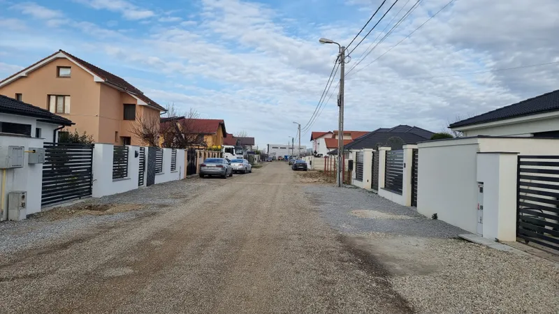 Continuă modernizarea unor străzi din Cartierul Grigorescu