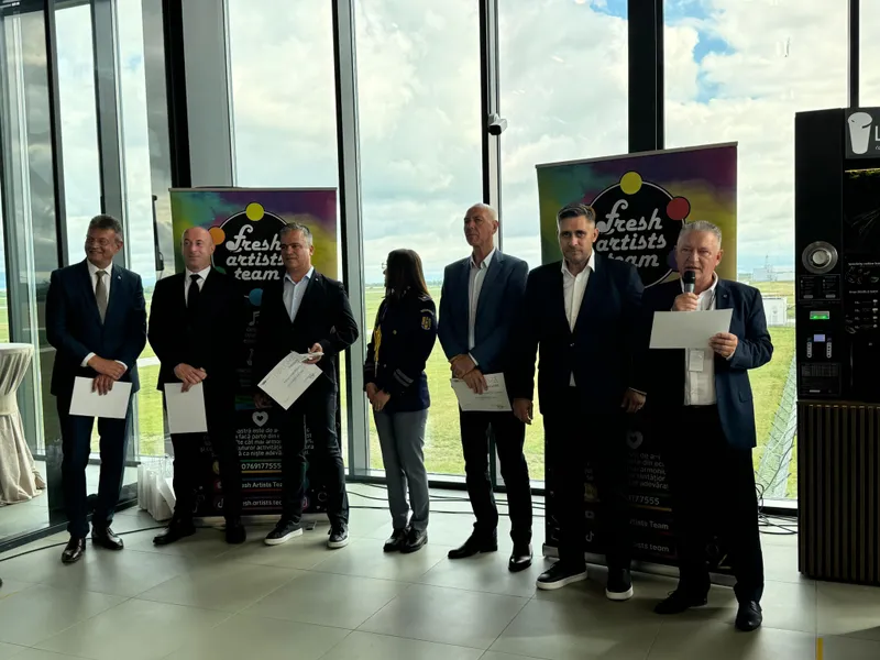 Aeroportul Internaţional Braşov-Ghimbav a împlinit sâmbătă, 15 iunie, un an de activitate