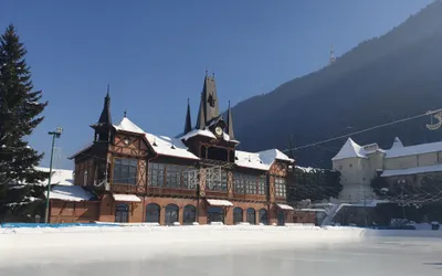 Patinoarul de la Baza sportivă Olimpia s-a deschis pentru publicul larg