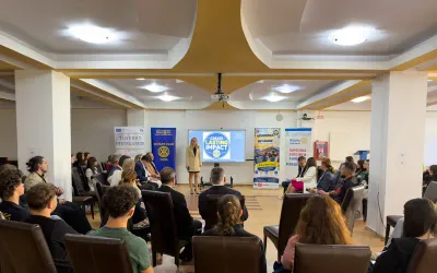 Lansată „Academia Liderilor de Mâine” la Deva — program pentru dezvoltarea tinerilor