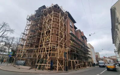 Imobilul situat pe strada Aurel Lazăr nr. 19-21 a intrat în  reabilitare