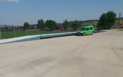 Cântar pod auto