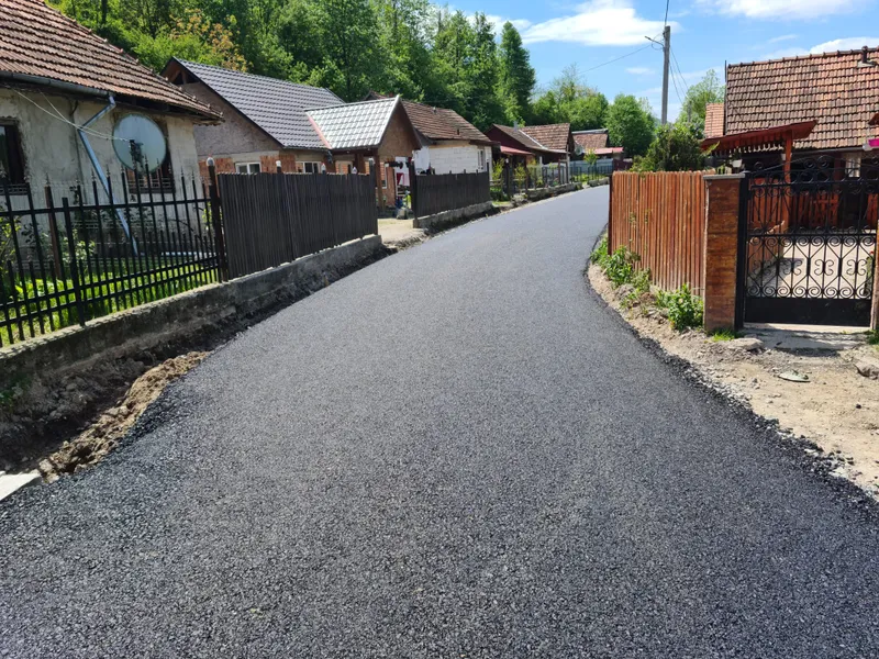 Președintele Consiliului Județean Arad, Iustin Cionca, și primarul de la Pleșcuța, au vizitat obiective din comună cuprinse pe lista viitoarelor investiții