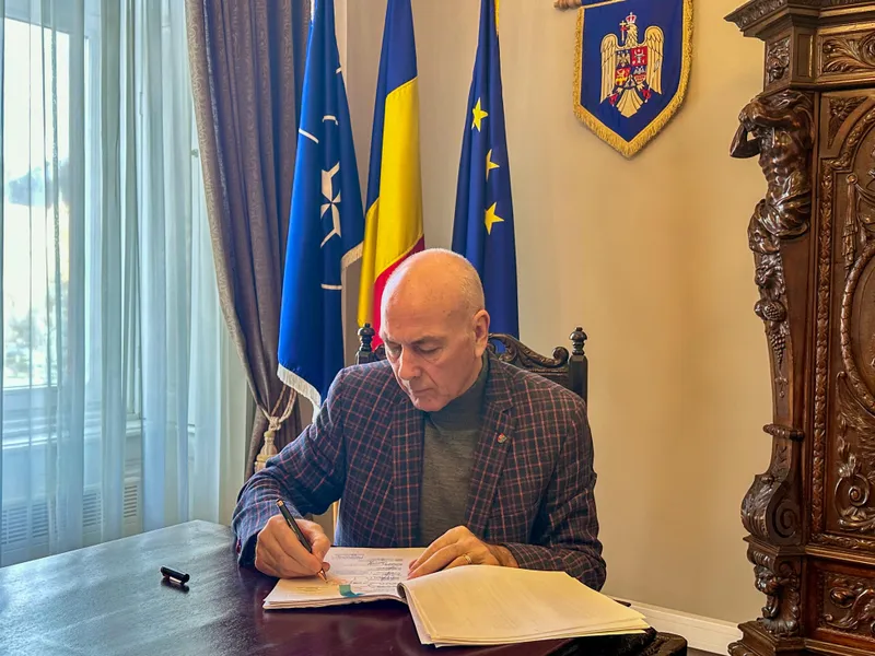 Todorică-Constantin Şerban, a semnat contractul de finanţare pentru proiectul cu fonduri europene „Terapie intensivă neonatală