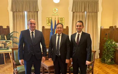 Ambasadorul Kazahstanului în România, vizită la Primăria  Oradea