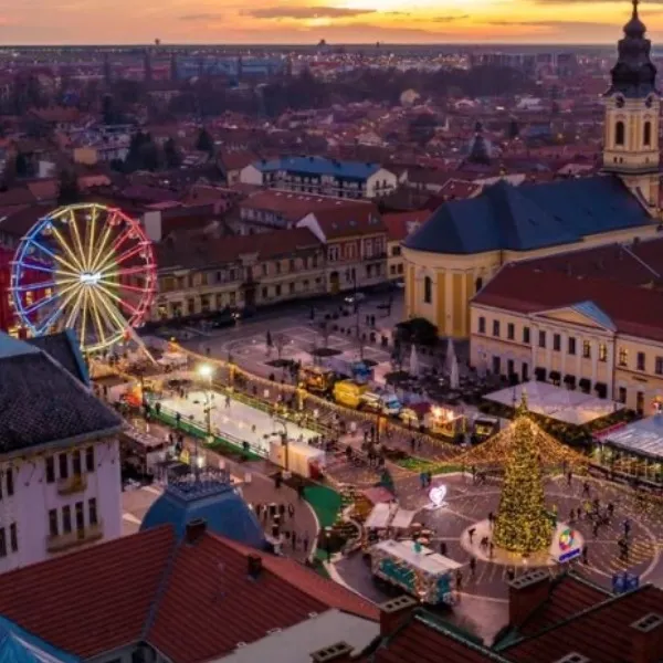 Targul de Craciun din Oradea a ales patinoarul ecologic Waterboyz