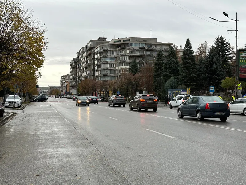 Închideri și restricții de circulație pentru desfășurarea festivităților și a paradei militare organizate de Ziua Națională a României