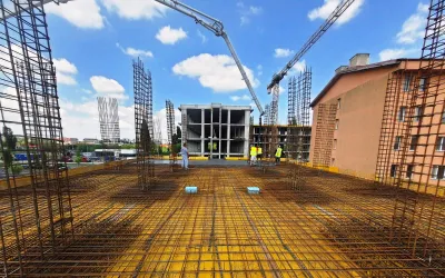 S-a turnat planșeul peste etajul I al celui de-al doilea cămin  studențesc