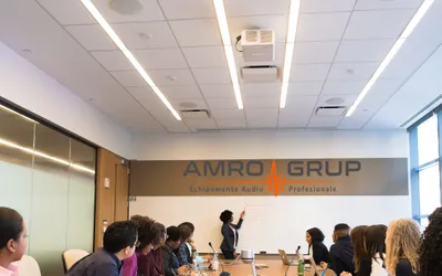 AMRO vorbește despre beneficiile achiziționării unui sistem de conferință pentru primării