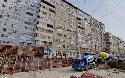 A început turnarea pereților la pasajul rutier din Piața Cetate