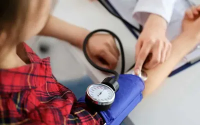 Materiale sanitare de peste 10.000 de lei pentru cabinetele medicale din școli și grădinițe