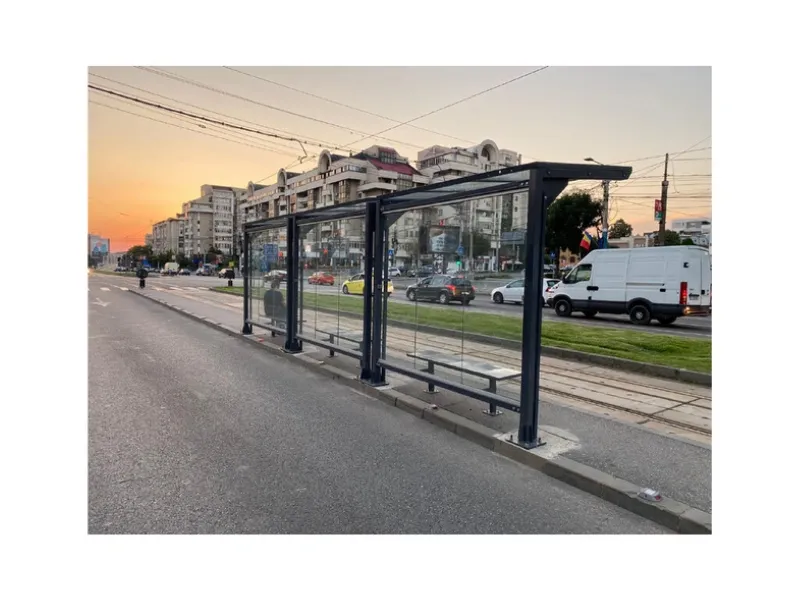 Stații și adăposturi pentru transport public