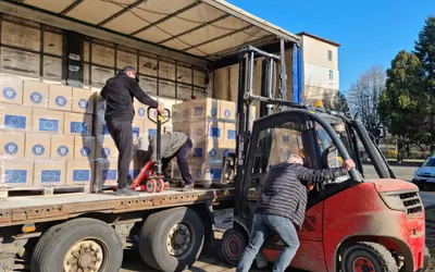 Peste 600 de persoane defavorizate, din Deva, vor primi alimente gratuite de la Uniunea Europeană – din 5 decembrie 2022!