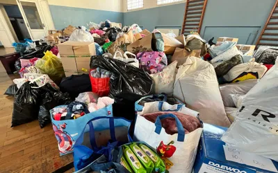 Solidaritate pentru Turcia: Mii de pechete au fost donate de cetățenii Sectorului 3. Vineri pachetele vor pleca în zonele afectate