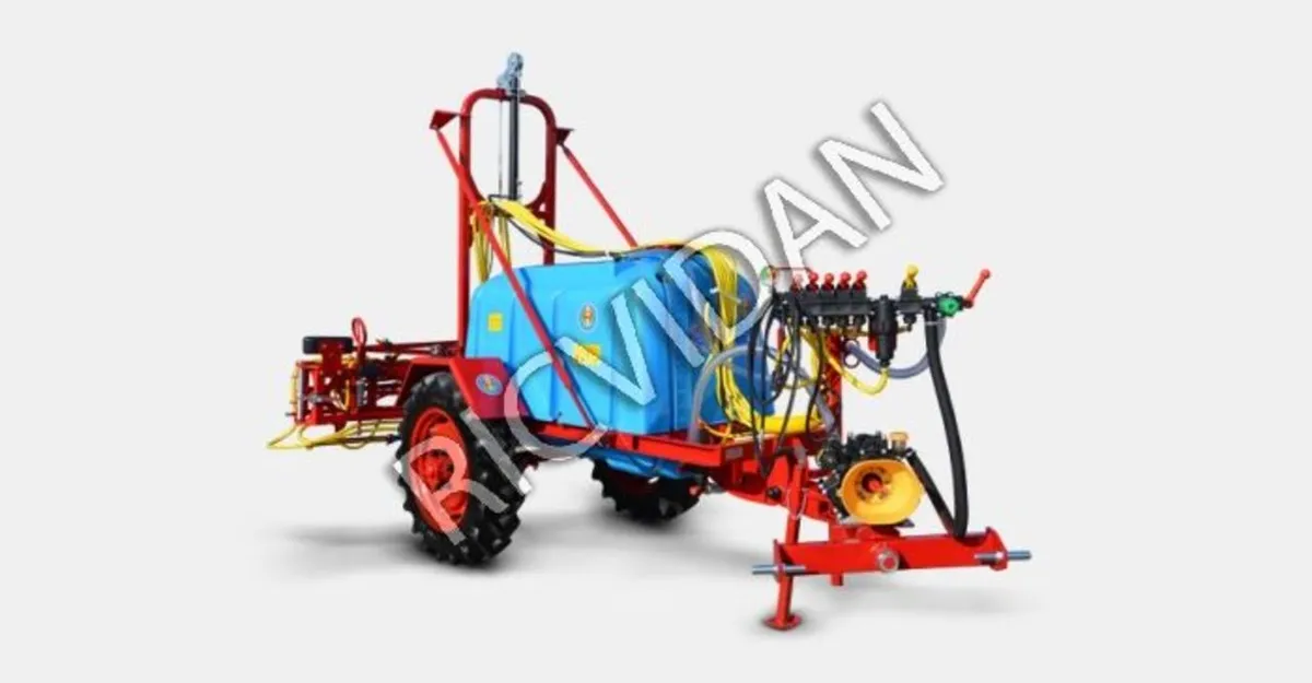 Masina erbicidat 1200 l