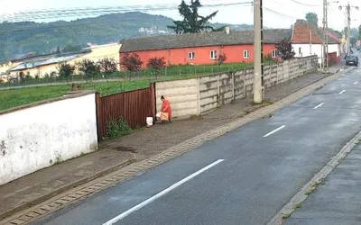 Amenzi pentru cei surprinși de camerele mobile în timp ce depozitau sau abandonau deșeuri pe domeniul public