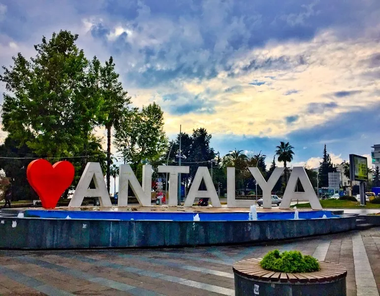 Chartere Antalya - acum incepand cu 01.05.2021 - Vacanta de Pasti!