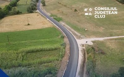 Lucrările de modernizare a DJ 109A Chinteni – Vultureni – Recea Cristur – Dealul Jurcii avansează în ritm alert