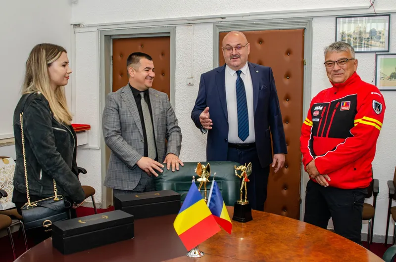 Tineri talentați ai județului, la Consiliul Județean Argeș