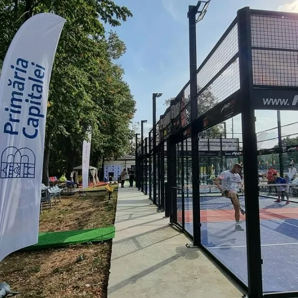 Terenurile de padbol: Cum o investiție mică poate face o mare diferență pentru întreaga comunitate